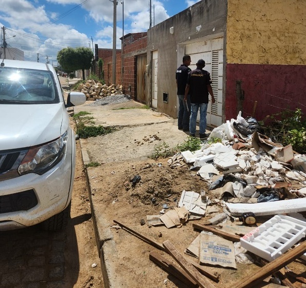Operação Caça-entulho: Prefeitura de Juazeiro combate descarte irregular em vias públicas