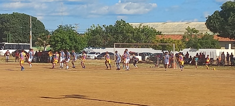 Equipe de Maniçoba vence time de Pinhões e garante vaga na final do Campeonato Interdistrital da Prefeitura de Juazeiro