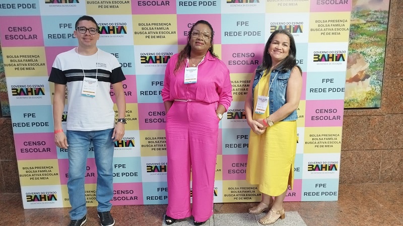 Servidores da Prefeitura representam Juazeiro em encontro sobre a qualidade da educação na Bahia