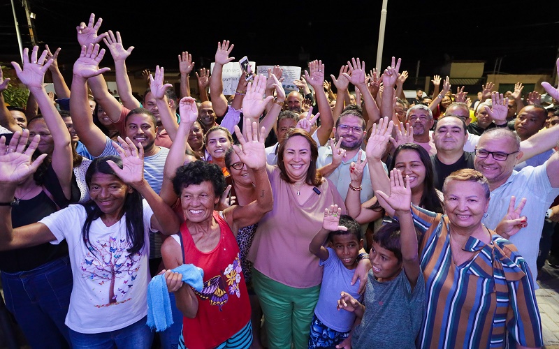 Com investimento de quase R$ 200 mil, gestão Suzana Ramos entrega mais uma praça no bairro Dom José Rodrigues 