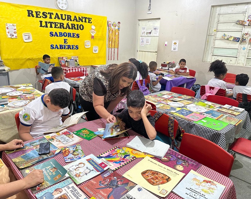 Escolas municipais de Juazeiro iniciam projetos que estimulam habilidades de leitura e escrita dos estudantes