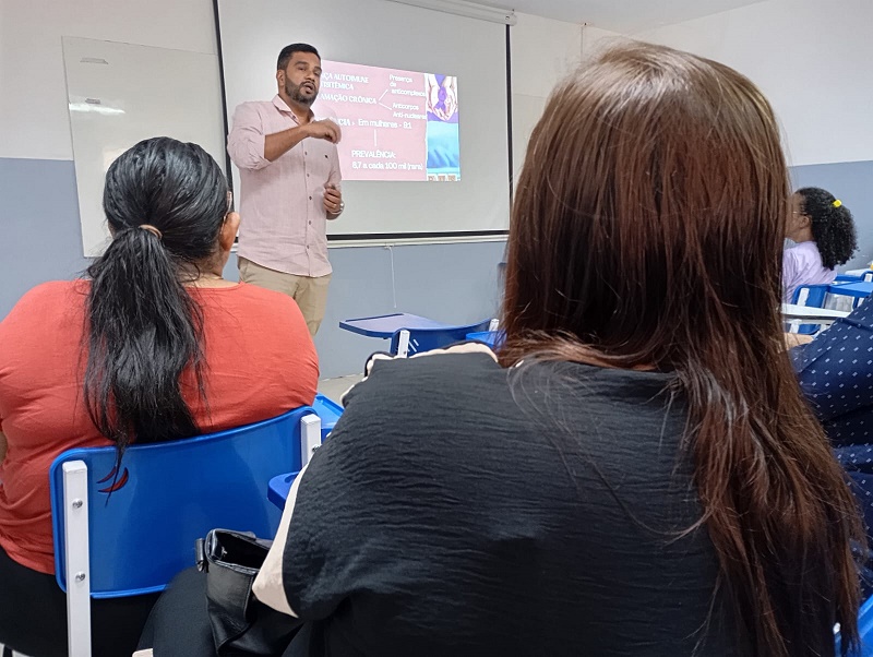 Maio Roxo: Prefeitura de Juazeiro promove capacitação sobre atendimento odontológico para pessoas com Lúpus