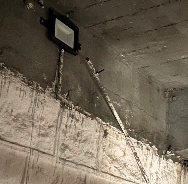 Refletores de LED instalados recentemente nos pontilhões de Juazeiro pela Prefeitura voltam a ser alvos de vandalismo em menos de 20 dias