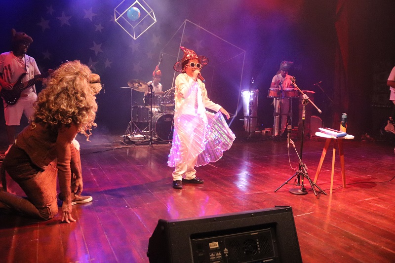 Com apoio da Prefeitura Municipal, espetáculo ‘Baba Yaga: O Futuro é Agora’ estreia turnê em Juazeiro