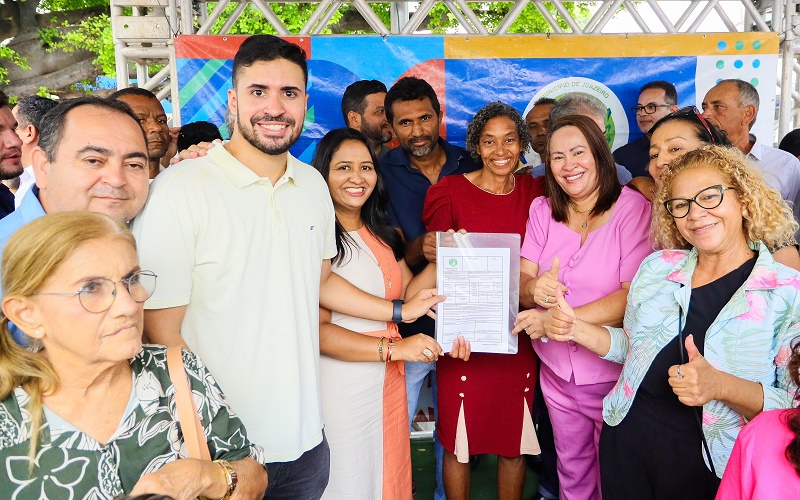 Gestão Suzana Ramos assina ordem de serviço para reforma de UBSs e recebe ambulância por indicação do deputado Jordávio Ramos