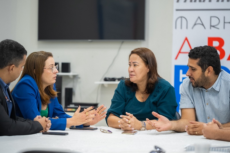 Prefeitura de Juazeiro e Banco do Nordeste planejam a instalação da Agência do Crediamigo no Mercado do Produtor