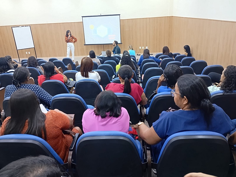 Prefeitura de Juazeiro promove evento que homenageia profissionais da enfermagem do município