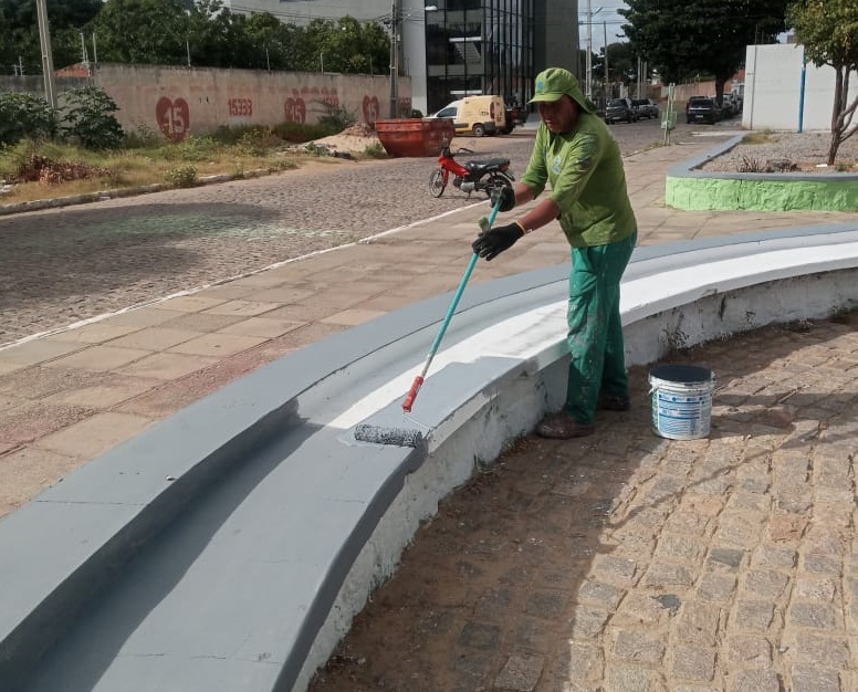 Prefeitura de Juazeiro promove revitalização da Praça Alfredo da Silva, no bairro Maringá