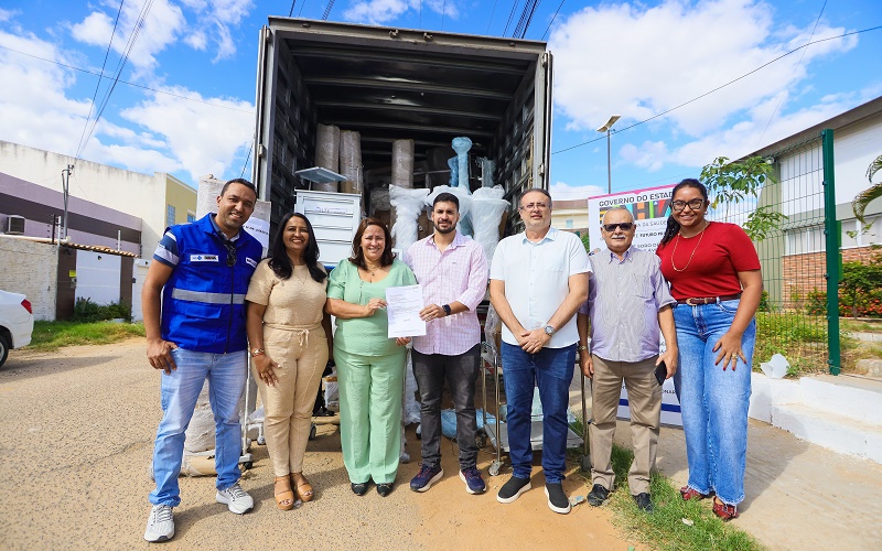 Prefeitura de Juazeiro recebe equipamentos para leitos de suporte ventilatório através de emenda do deputado Jordávio Ramos