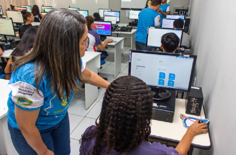 Juazeiro supera meta e é o 3º município do Semiárido com maior número de cadastrados na 1MiO, plataforma de oportunidades do Unicef