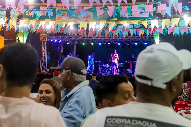 Tradição e alegria marcam a primeira noite do Festival São João de Juremal 2024