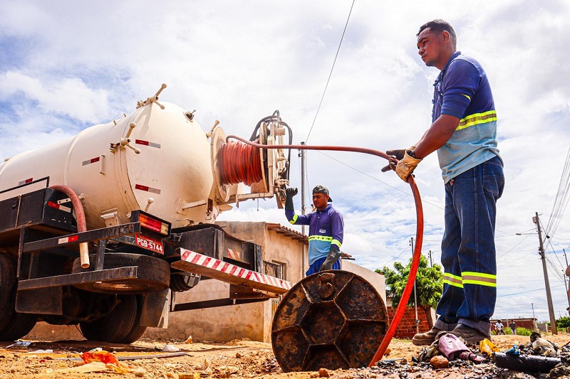 SAAE registra mais de 8 mil atendimentos de água e esgoto nos primeiros meses do ano e reforça parceria com população de Juazeiro