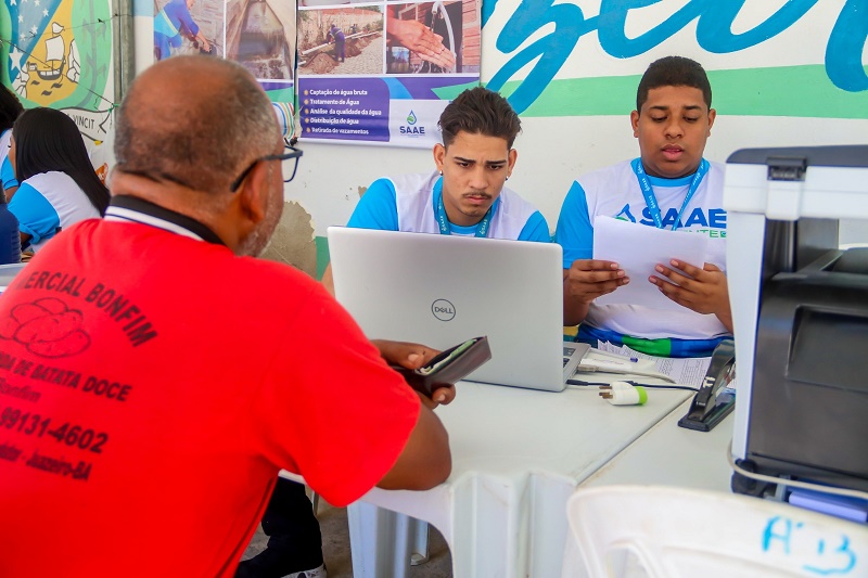 Para celebrar o Dia Mundial do Meio Ambiente, Prefeitura de Juazeiro leva SAAE Presente para o bairro Itaberaba
