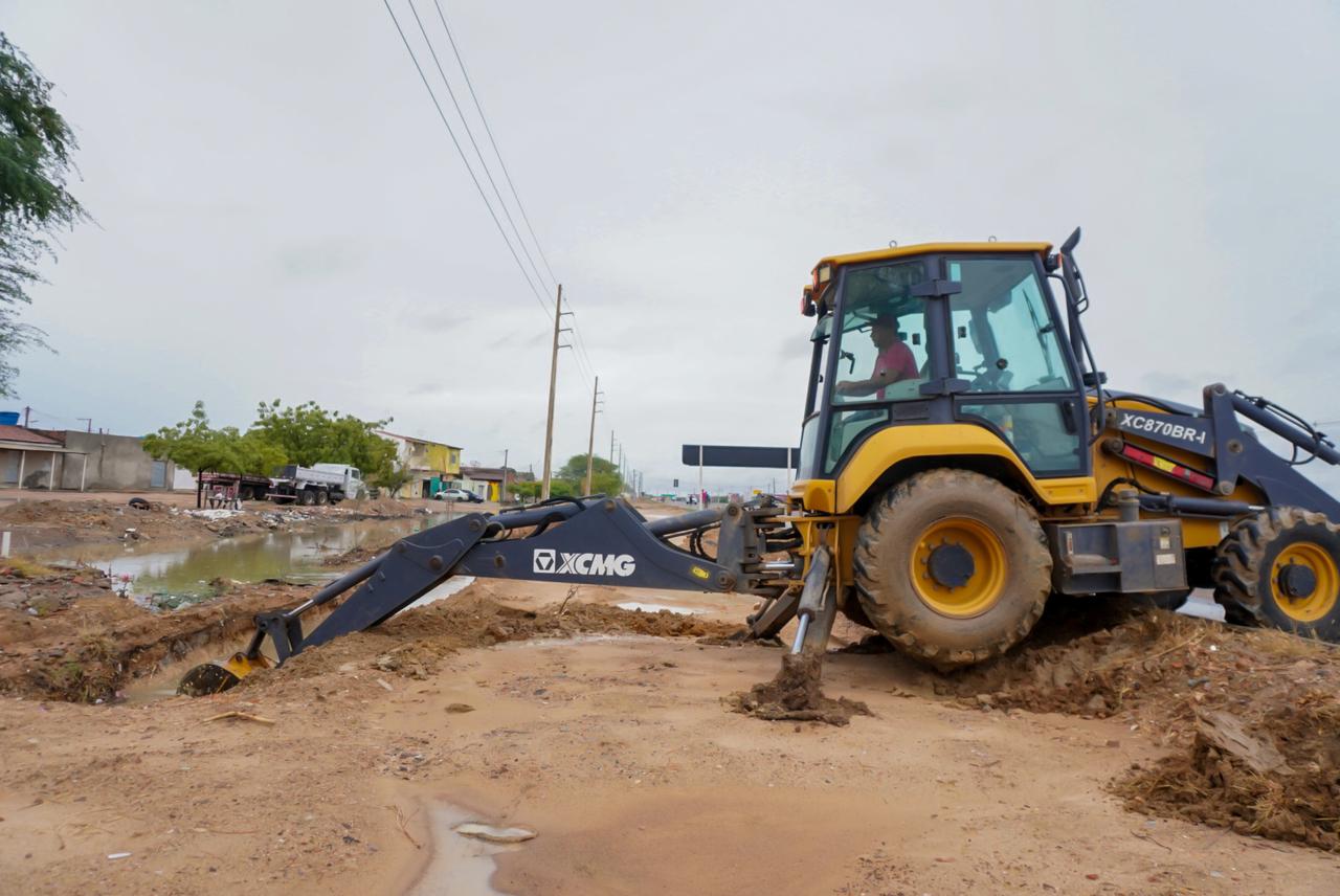 Prefeitura de Juazeiro age rapidamente para solucionar transtornos causados pela chuva