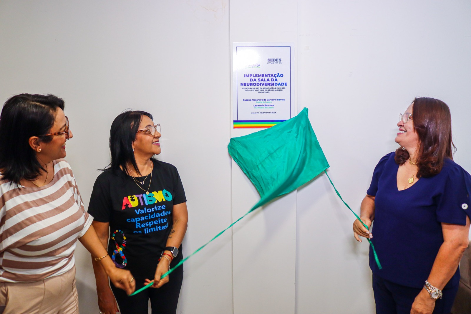Prefeitura de Juazeiro entrega Sala de Neurodiversidade para a AAMAVASF 