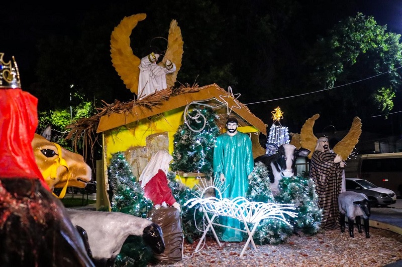 Emoção, fé e magia marcam a abertura do tradicional Natal Iluminado em Juazeiro