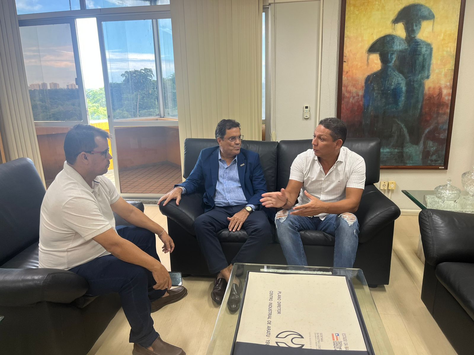 Prefeitura de Juazeiro fortalece parcerias para o desenvolvimento econômico do município 