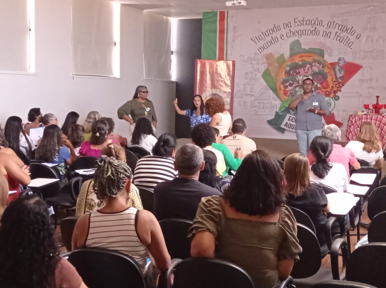 Educação Inclusiva: Professores de AEE participam de encontro formativo promovido pela Seduc