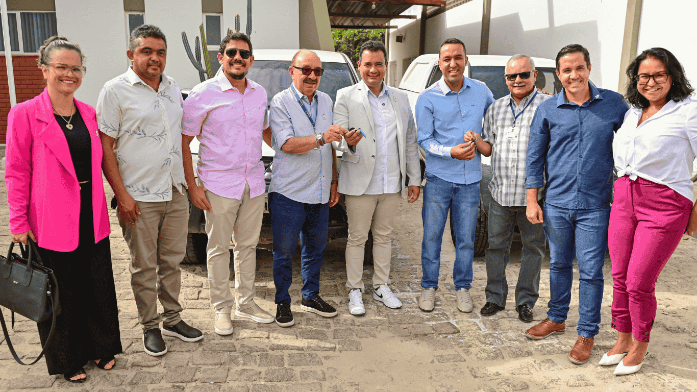 População de Juazeiro ganha novos veículos que vão reforçar a saúde no município