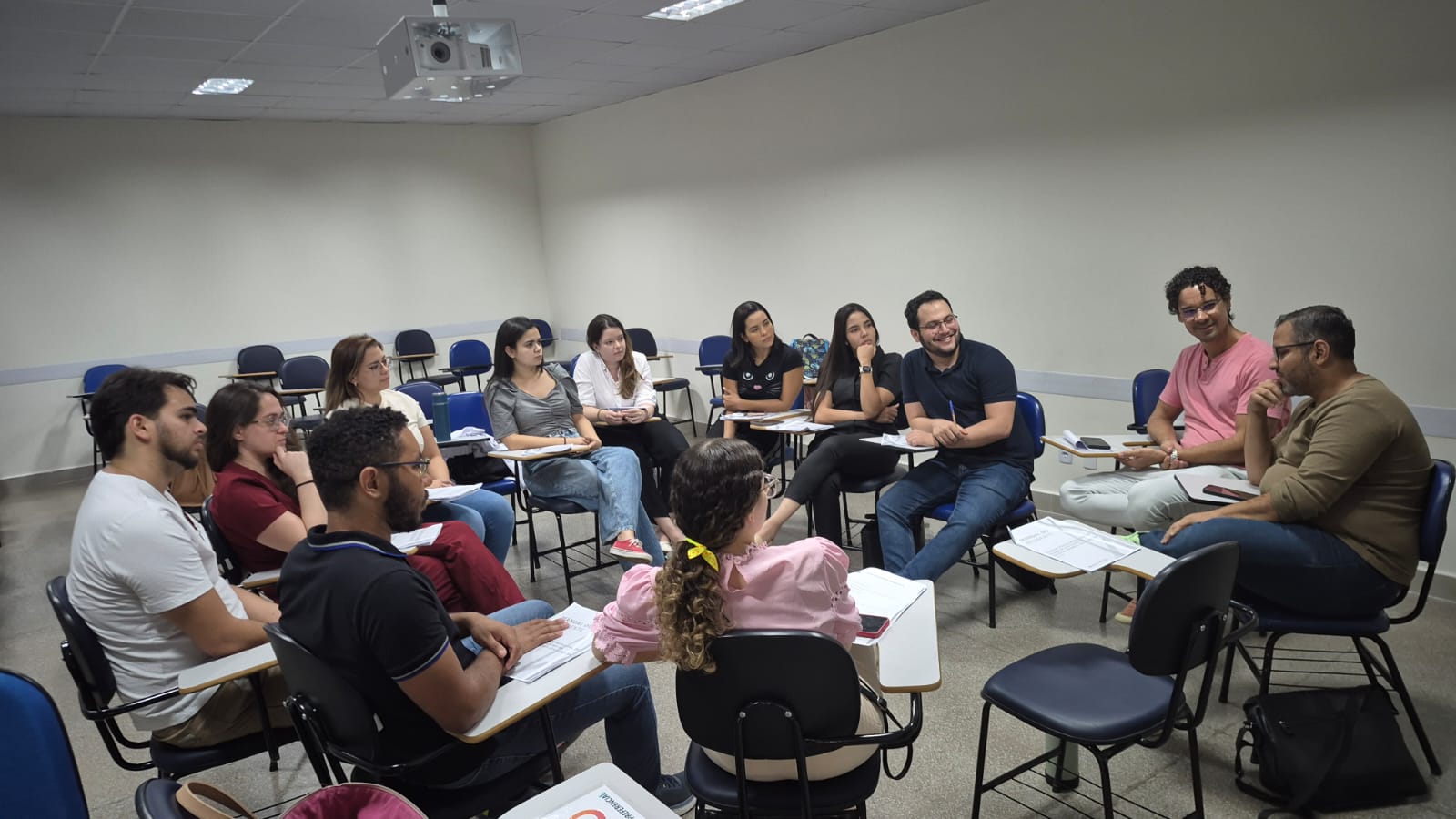 Saúde de Juazeiro recebe novos estudantes e residentes médicos