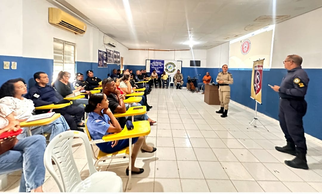 Guardas Civis participam de formação sobre o combate à violência contra a mulher