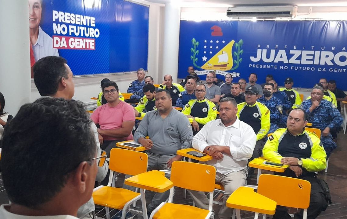 Atualiza AMTT: agentes de trânsito e guardas civis participam de curso voltado à legislação brasileira