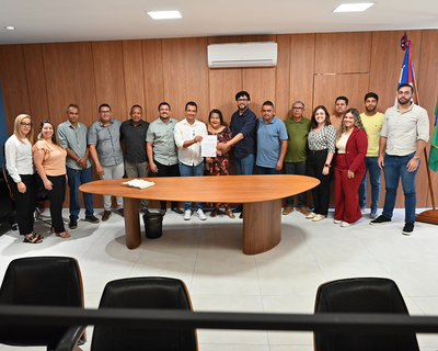 Instituto de Previdência de Juazeiro vai ganhar sede própria: prefeitura assina escritura de doação do terreno