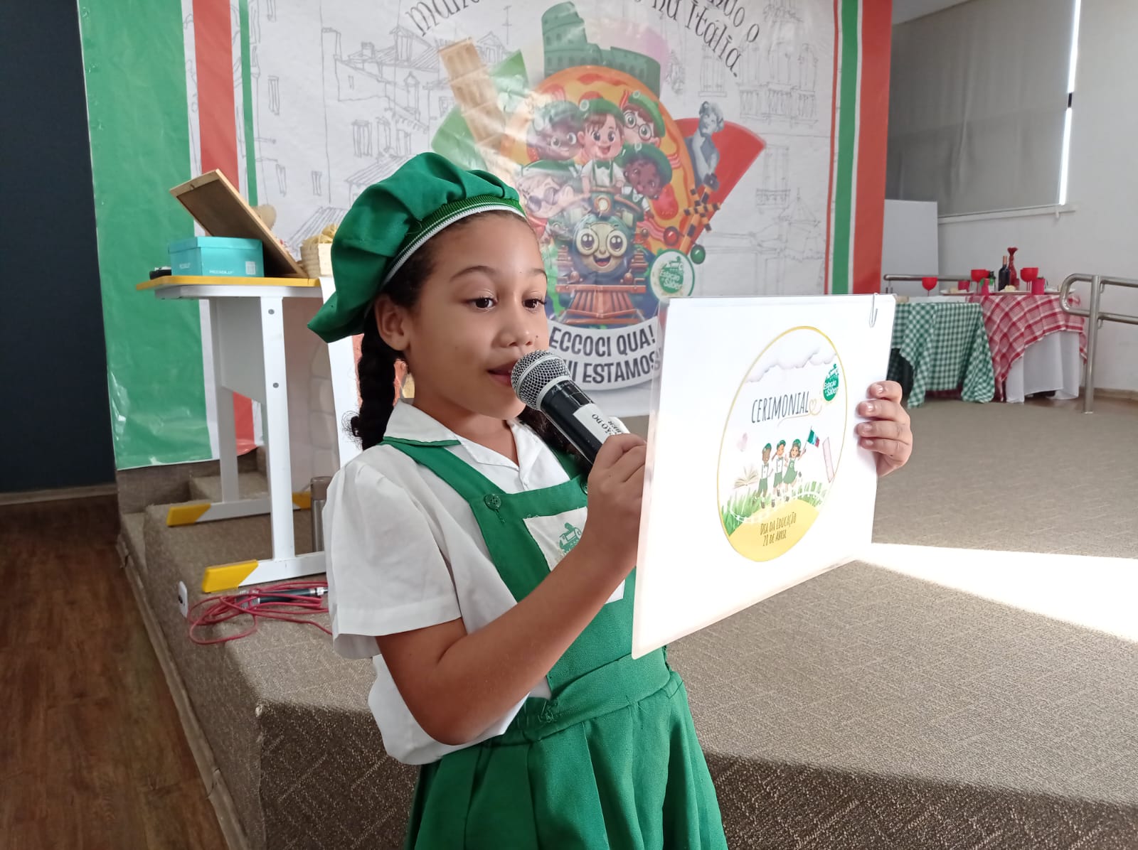 Estudantes da Estação do Saber festejam o Dia da Educação
