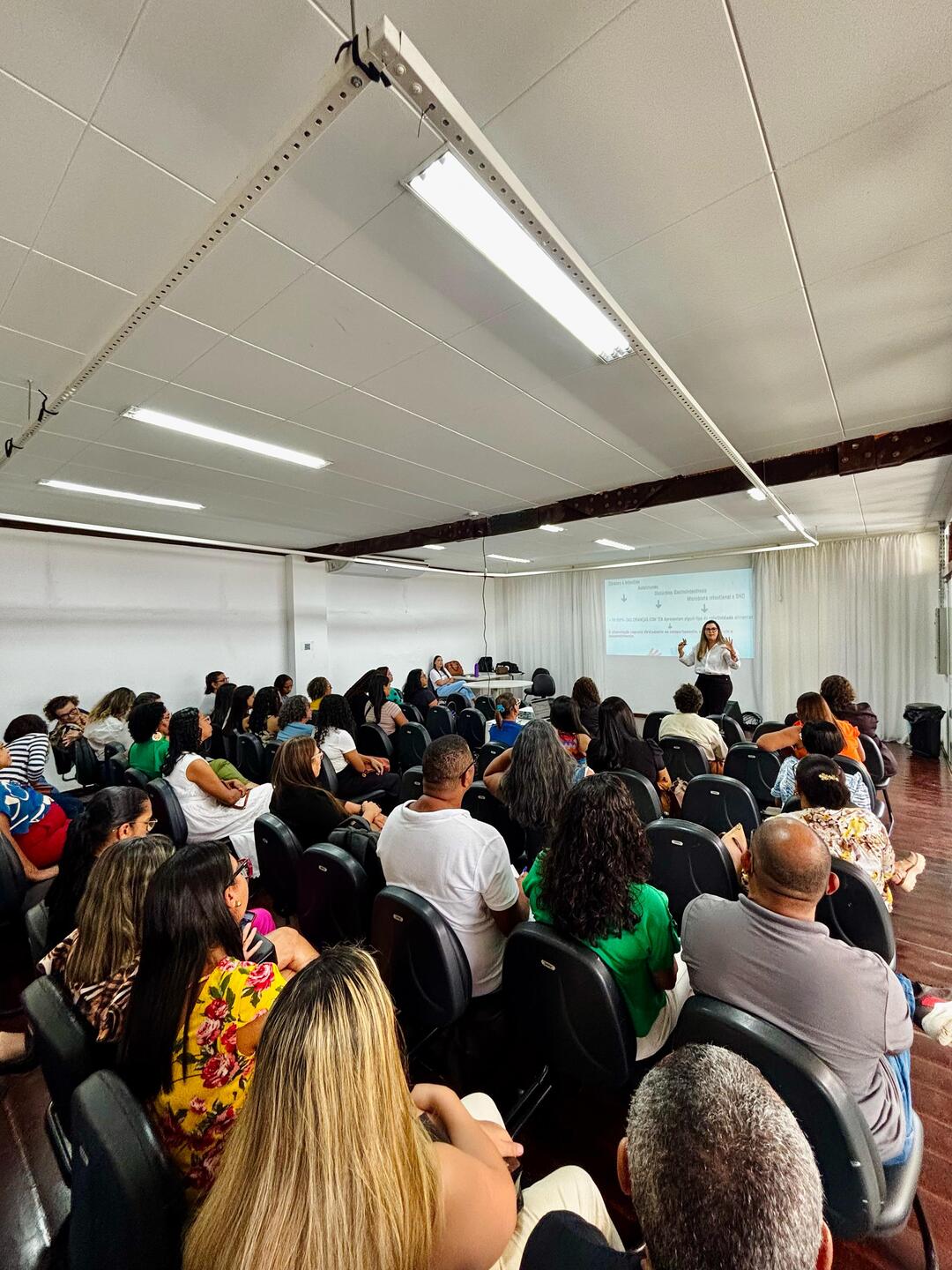 Semana da Conscientização sobre Autismo abre debates sobre a importância do diagnóstico e da seletividade alimentar