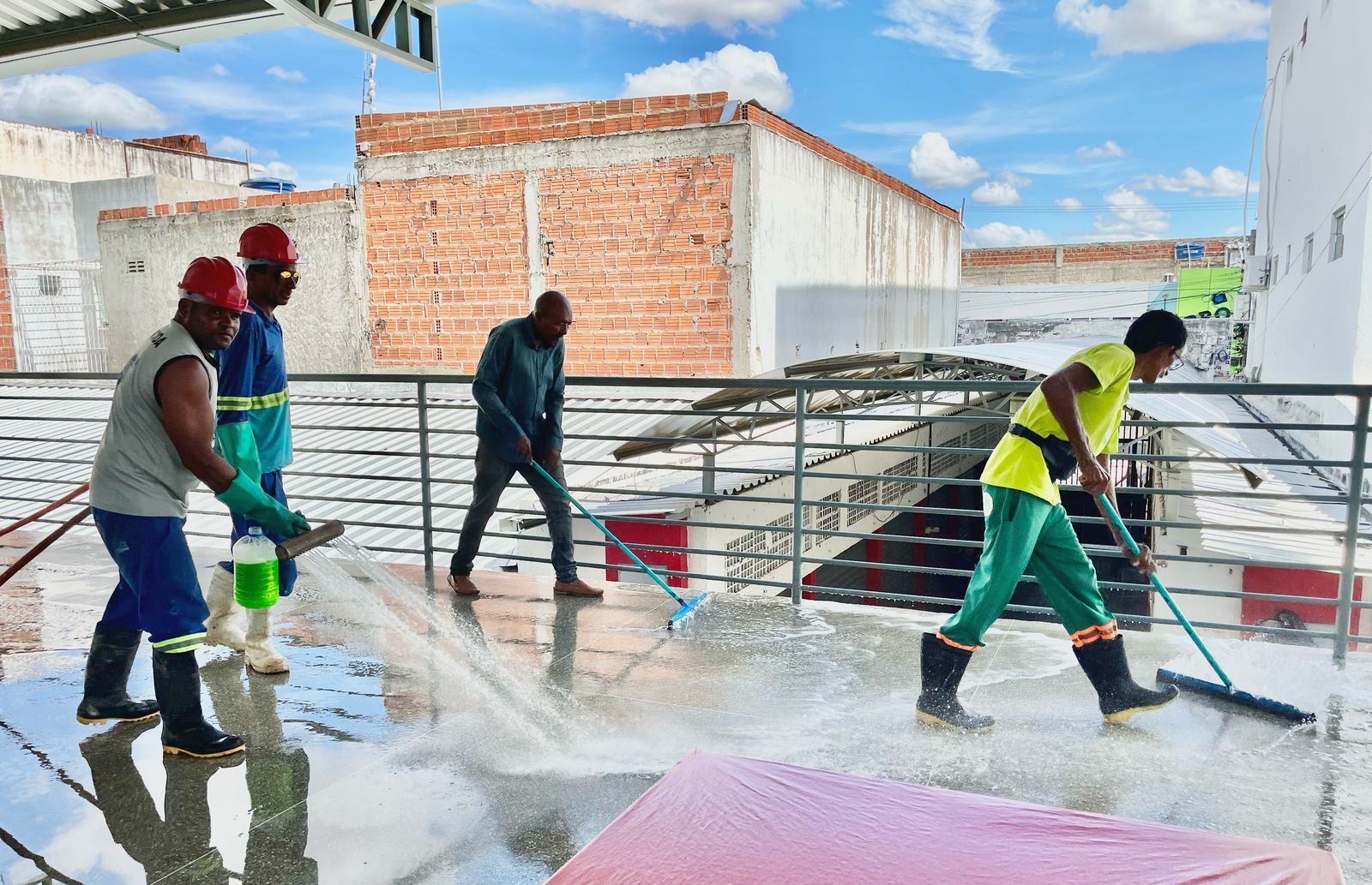 Operação Semana Santa marca início de ações permanentes nas feiras e mercados de Juazeiro