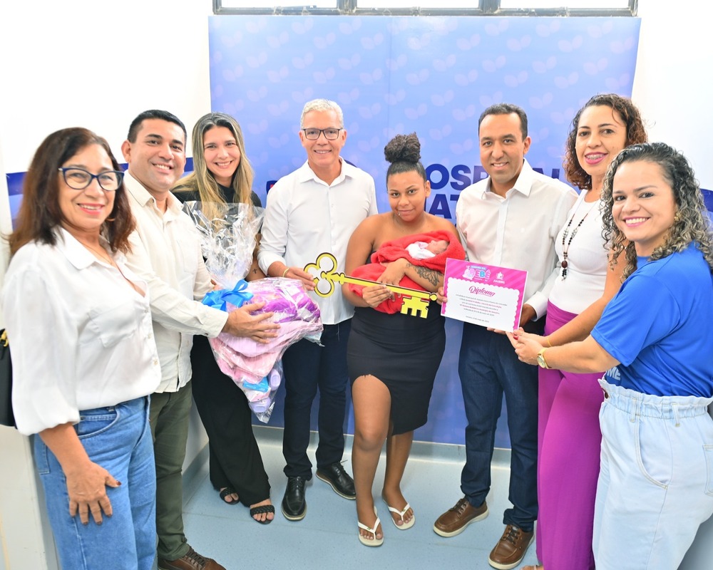 Com ações afetivas, Juazeiro acolhe Ana Liz como Bebê Prefeita 2025 na abertura da 15ª Semana do Bebê