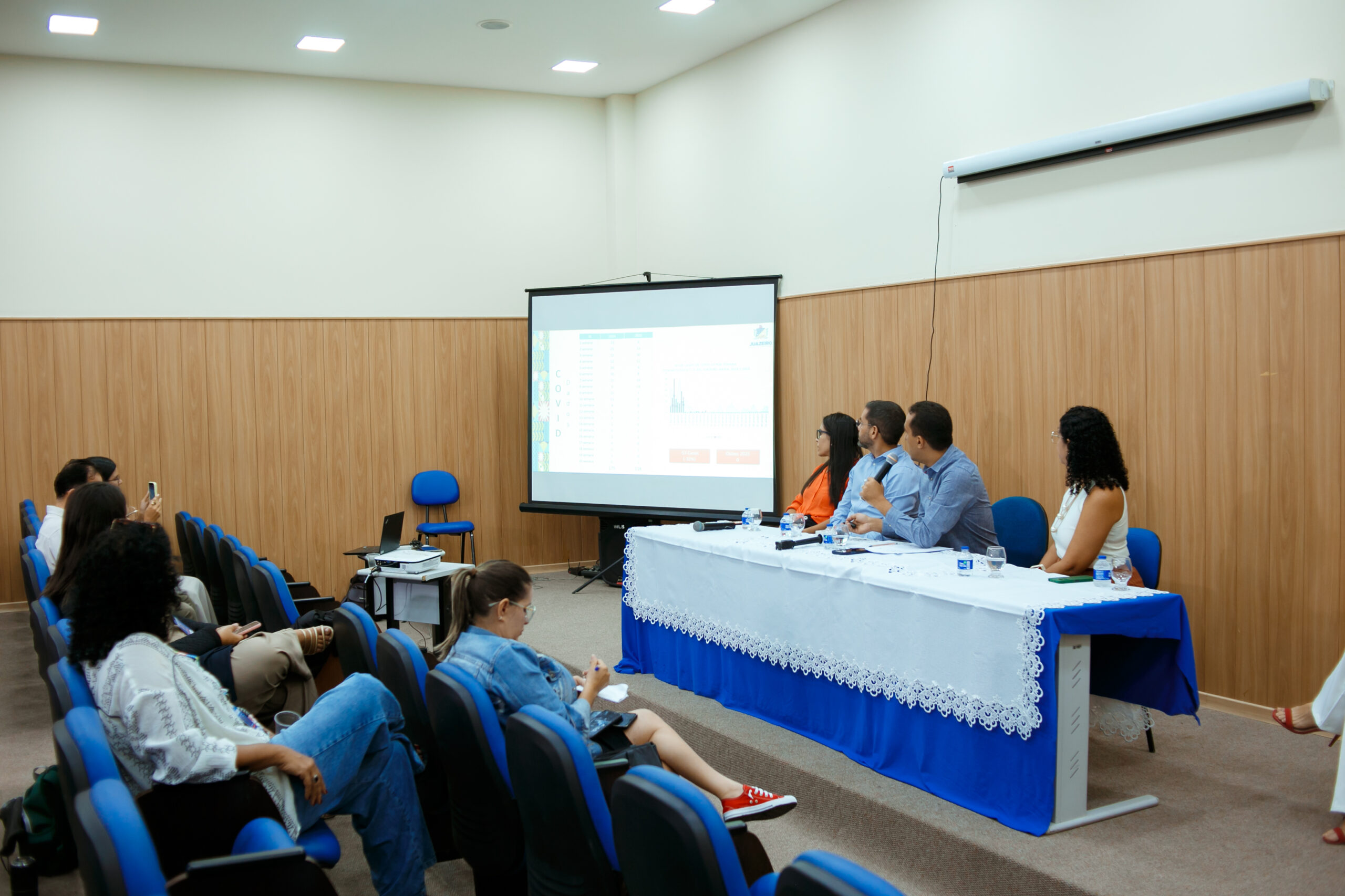 Em coletiva de imprensa, Secretaria de Saúde de Juazeiro alerta sobre a importância de vacinação contra síndromes gripais