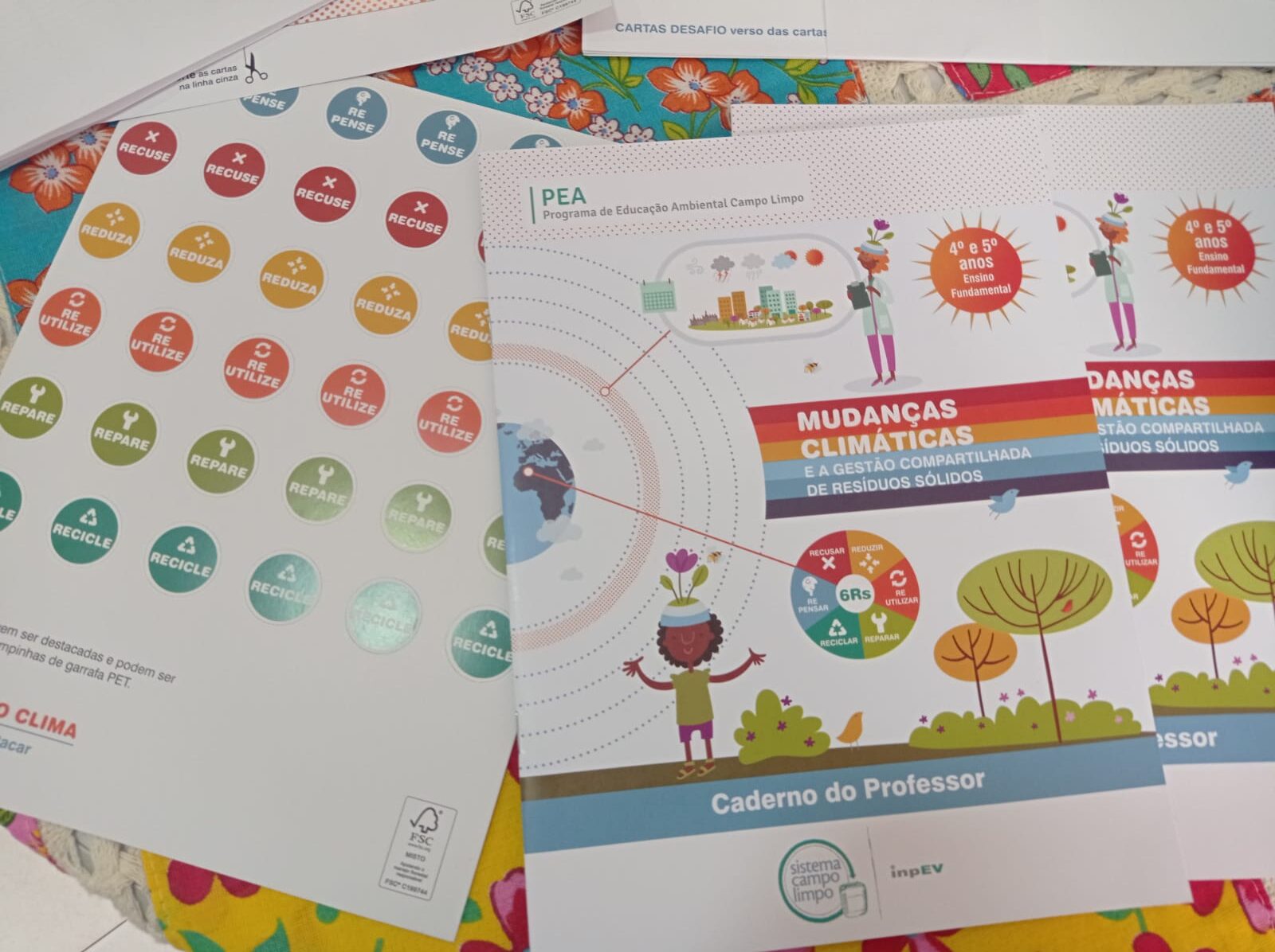 Seduc entrega material pedagógico do Programa Campo Limpo às escolas municipais