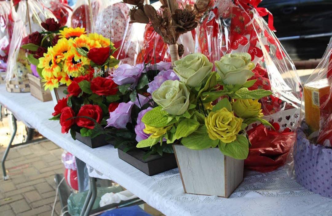 Feira de Artesanato em Juazeiro busca impulsionar renda de mulheres em comemoração ao Dia das Mães