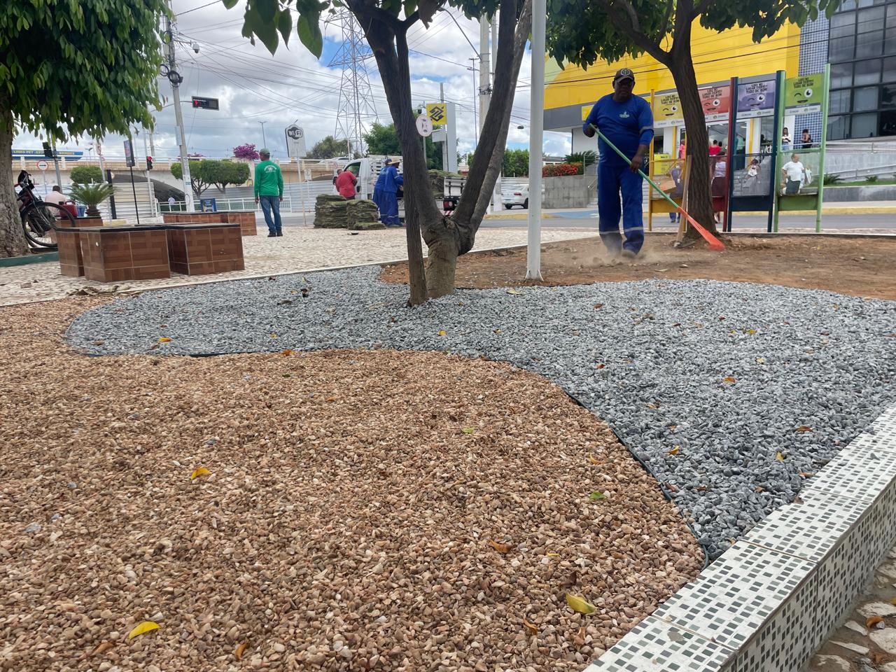 Juazeiro Limpa: Paisagismo transforma áreas de lazer e leva mais beleza e bem-estar à população