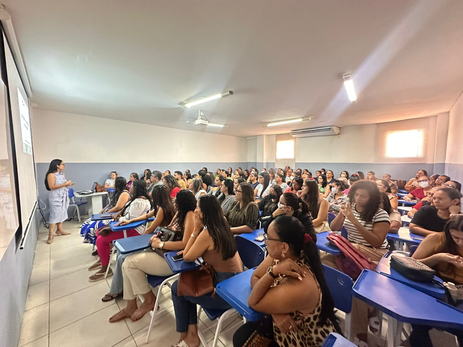 Secretaria de Saúde de Juazeiro promove capacitação para profissionais das UBSs com foco na qualificação do atendimento à população