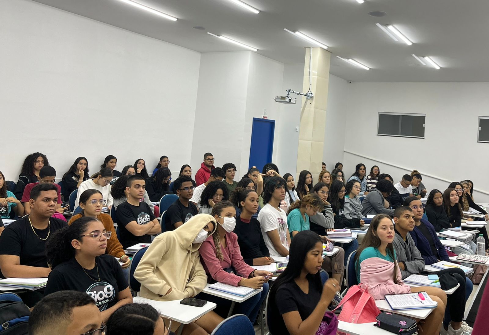 Aulas de reposição do Aprova Juazeiro têm início e garantem acesso completo ao conteúdo preparatório