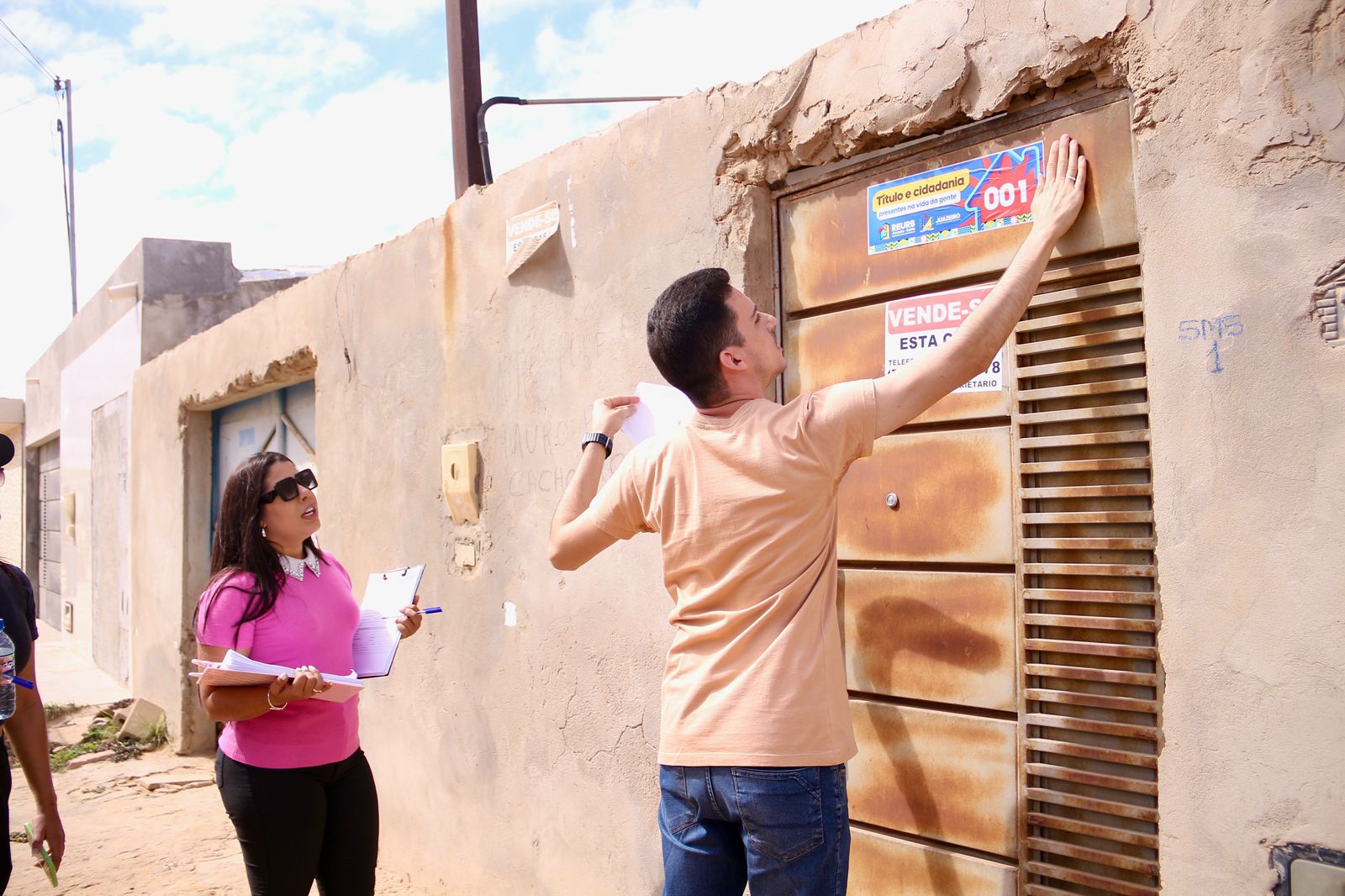 Ação de Regularização Fundiária em Juazeiro beneficia moradores do bairro Palmares II: ‘Agora a gente tem mais segurança’