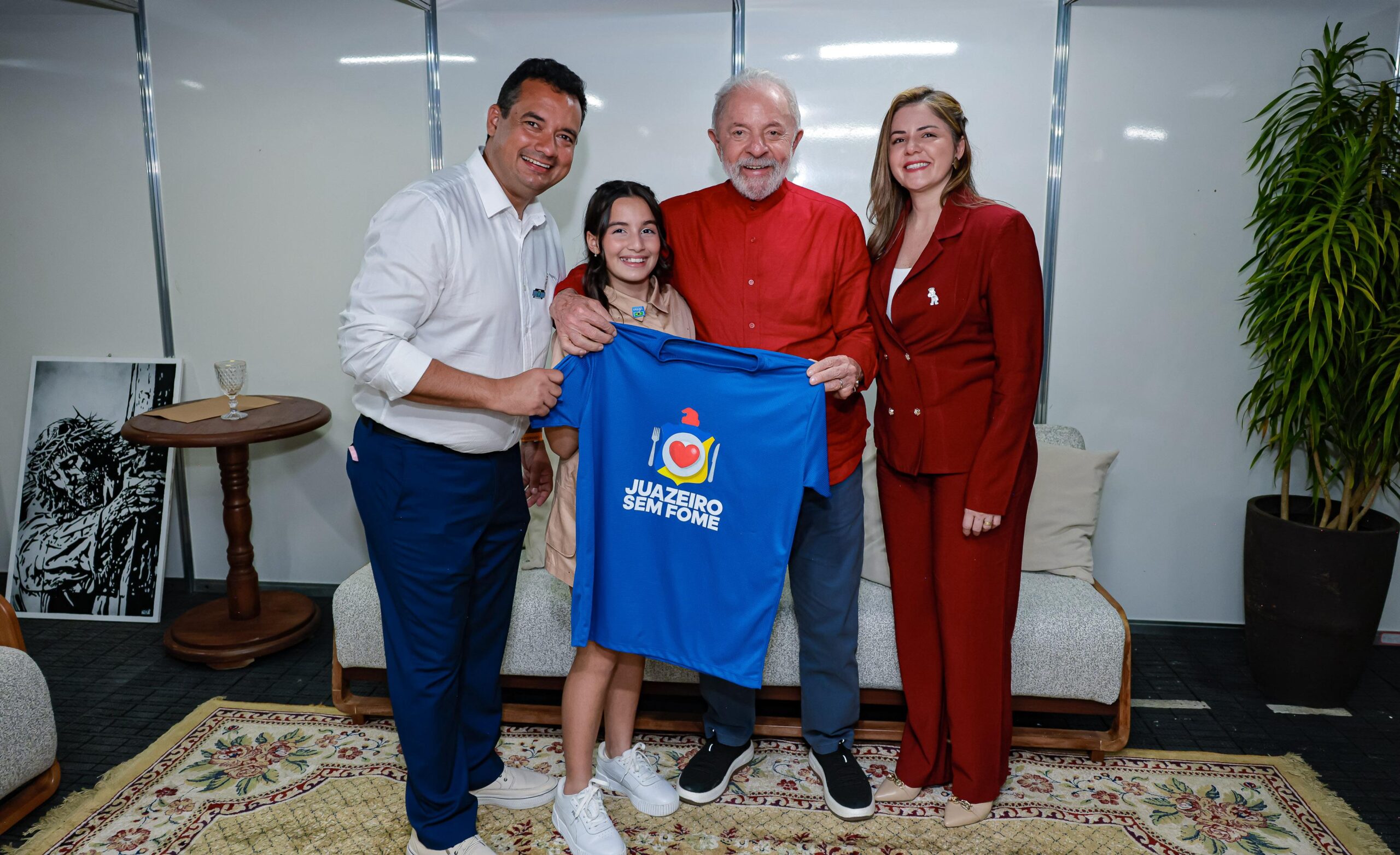 Prefeitura de Juazeiro apresenta programa Juazeiro Sem Fome ao presidente Lula e ministros de Estado