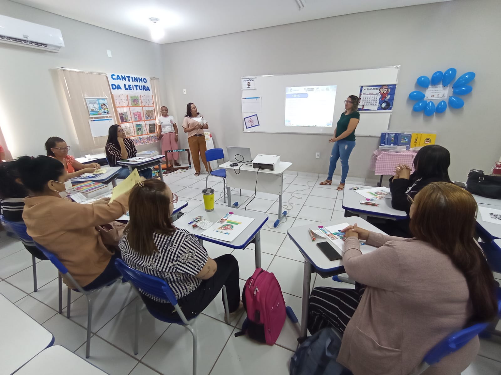 Secretaria de Educação de Juazeiro promove formação para professores de correção de fluxo