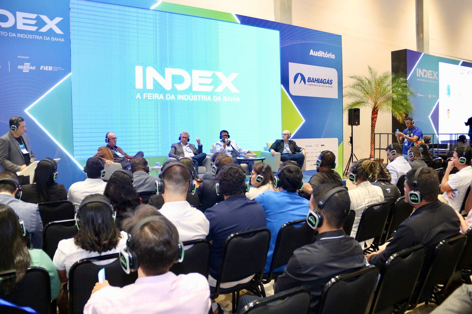 Juazeiro participa de mesa-redonda sobre Desenvolvimento Econômico no interior da Bahia durante o primeiro dia da INDEX, em Salvador