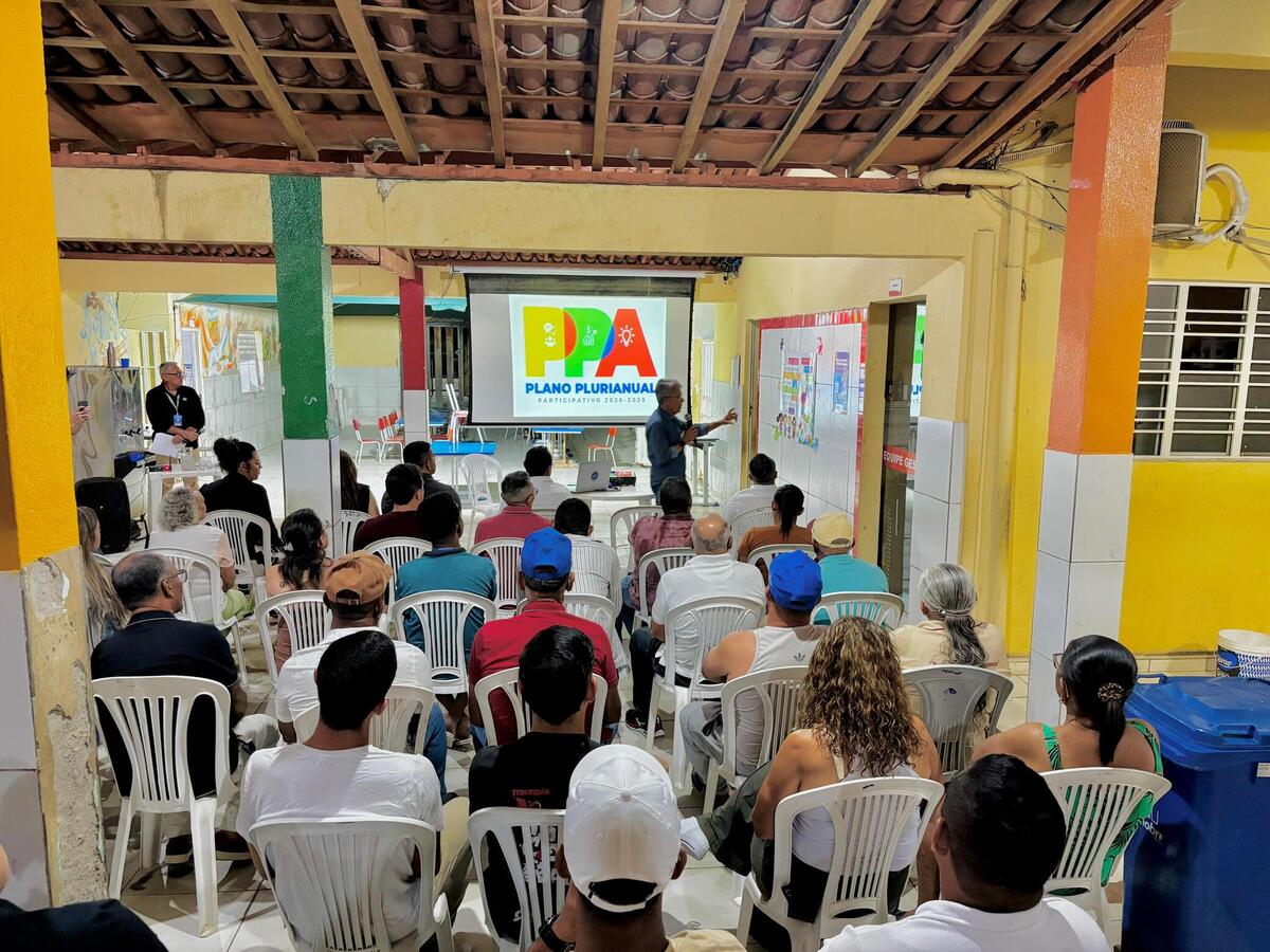 Juazeiro encerra ciclo de audiências no interior com grande participação em Maniçoba