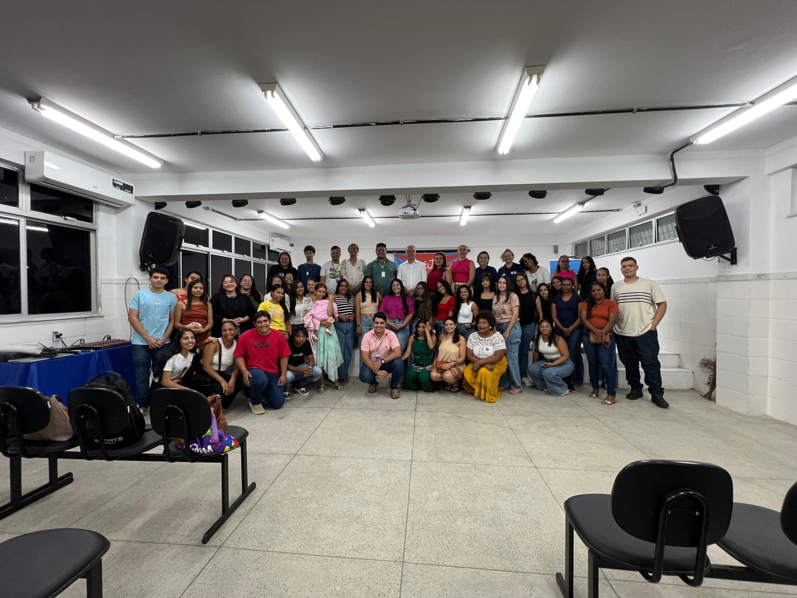 Prefeitura de Juazeiro e IFSertãoPE iniciam cursos de qualificação profissional para juventudes com aula inaugural