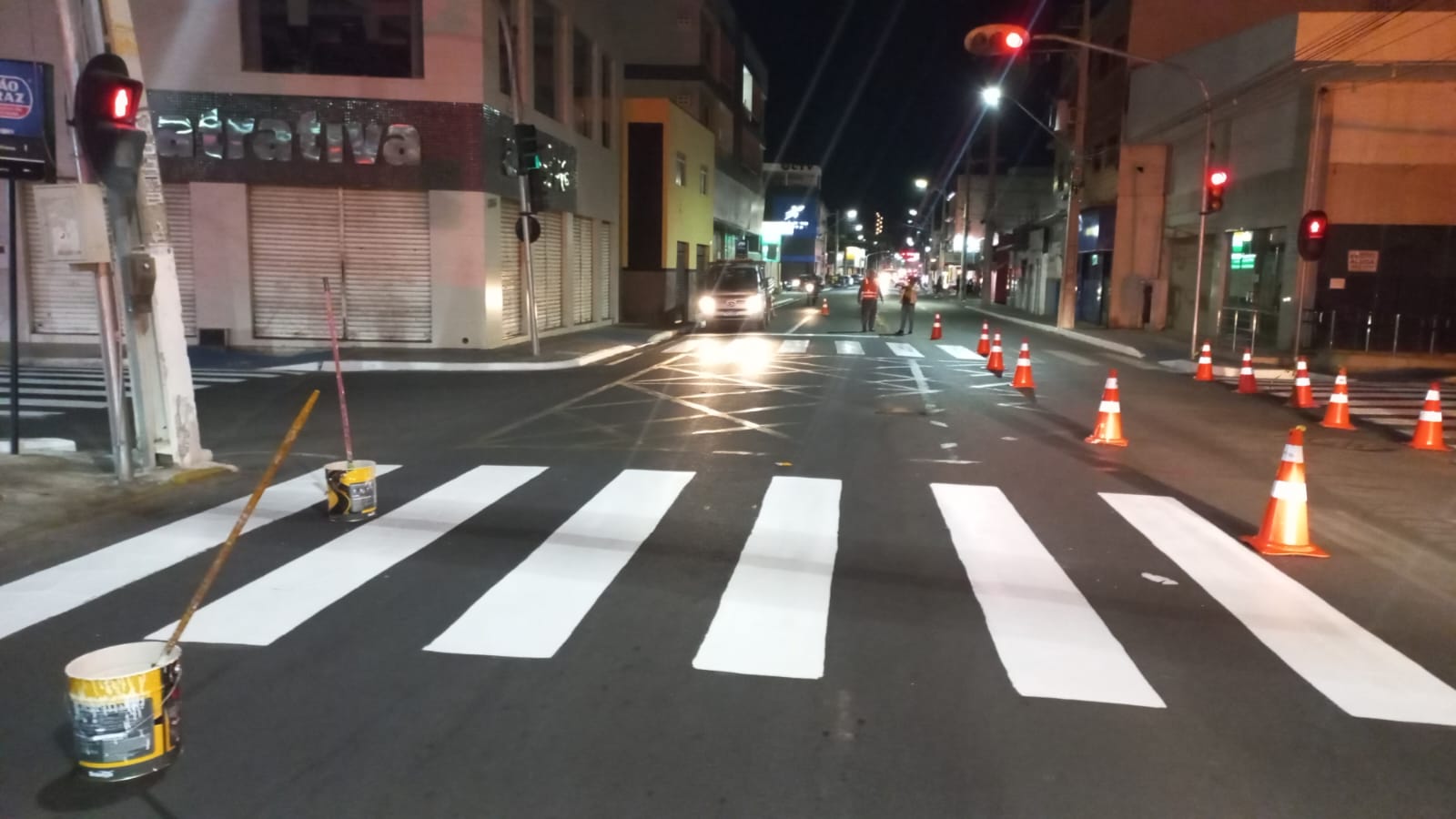 Juazeiro Limpa: Prefeitura de Juazeiro realiza requalificação na Sinalização das vias do Centro
