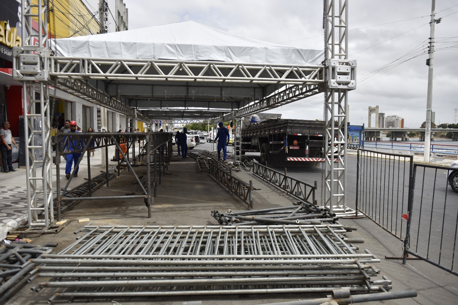 Juazeiro intensifica limpeza e estrutura para o desfile de 7 de Setembro