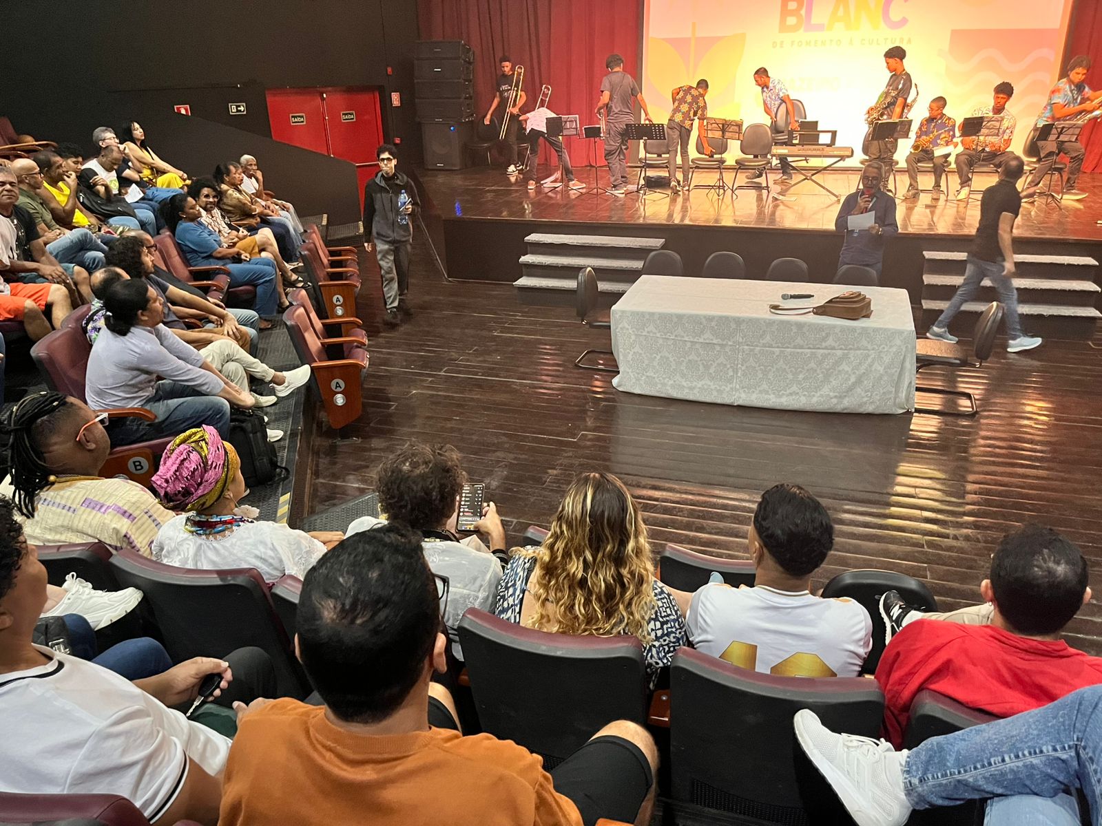 Fazedores de cultura em Juazeiro recebem orientação sobre a PNAB; interessados têm até domingo (14) para inscrever projetos