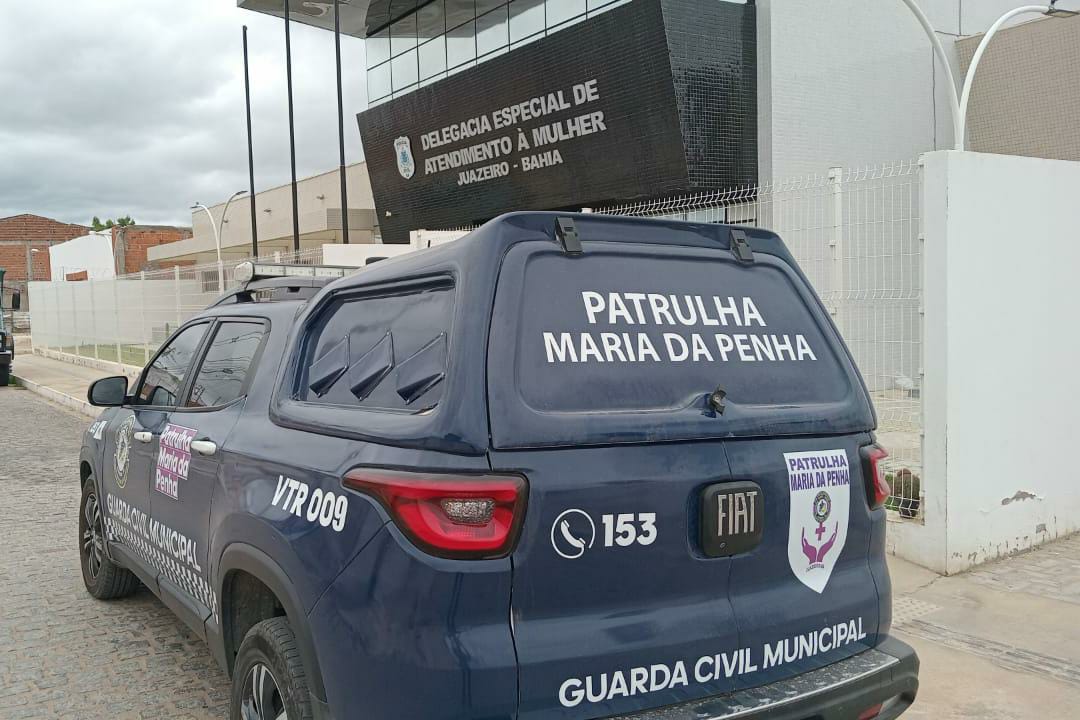 Tolerância Zero: Patrulha Maria da Penha de Juazeiro conduz suspeitos de violência doméstica contra mulher
