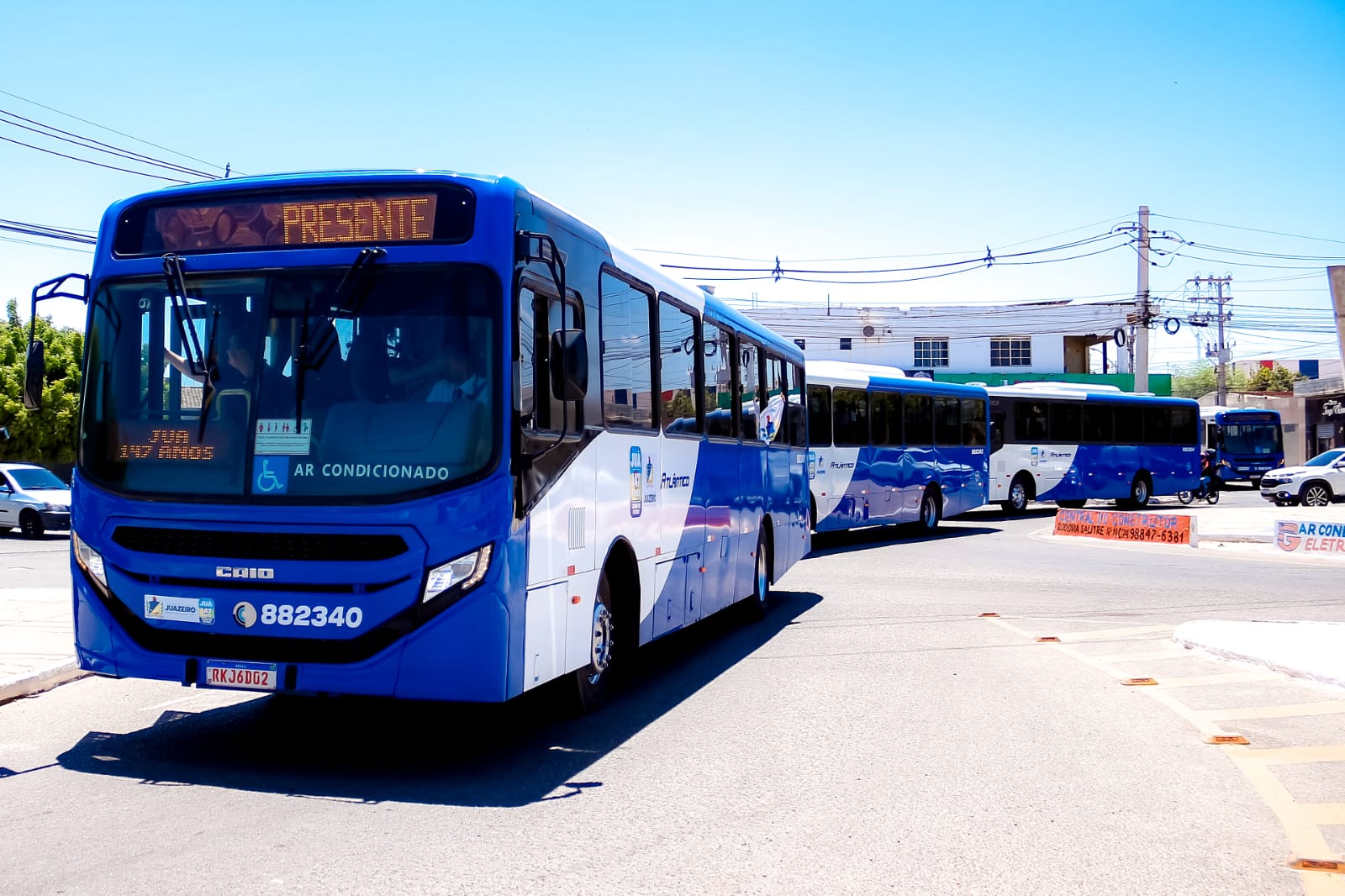 Programa Juazeiro Avança: Prefeitura de Juazeiro apresenta nova frota de ônibus do transporte público e celebra conquista histórica com a população