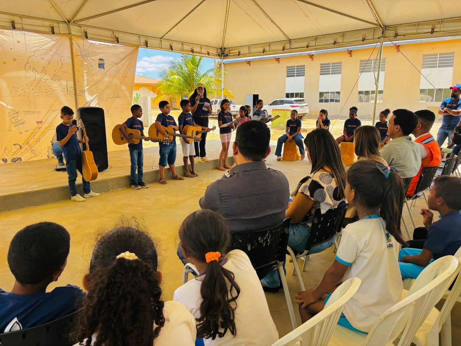 Prefeitura de Juazeiro e Instituto Água Viva firmam parceria para fortalecer ações sociais no interior