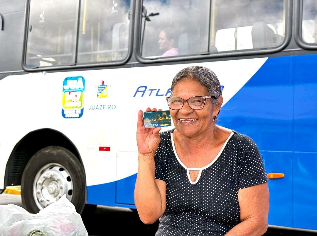 Prefeitura de Juazeiro, por meio da AMTT, informa: antigos cartões de transporte para idosos e PcD seguem válidos até dezembro